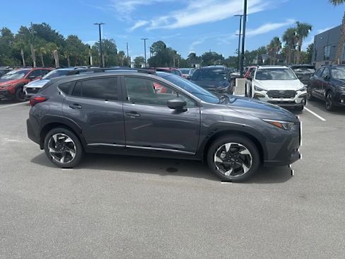 New 2025 Subaru Crosstrek 2.5i Limited w/ Popular Package #3A image 2