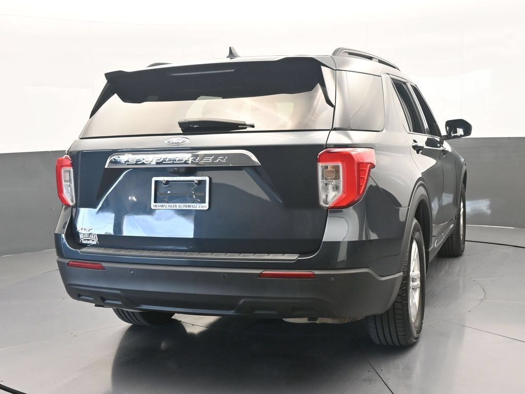 Used 2023 Ford Explorer XLT RWD image 5