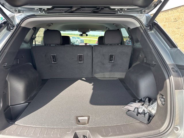 New 2026 Chevrolet Blazer LT w/ Convenience Package FWD image 12
