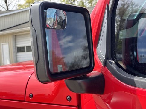 Used 2020 Jeep Wrangler Unlimited Sport S AWD/4WD image 15