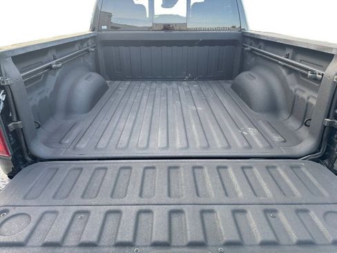 Used 2019 RAM 1500 Limited w/ Advanced Safety Group image 9