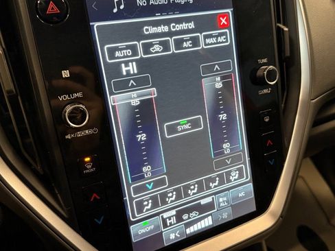 Used 2024 Subaru Crosstrek 2.0i Premium image 14