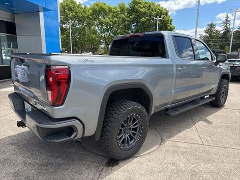 Used 2026 GMC Sierra 1500 Elevation w/ Elevation Premium Package AWD/4WD image 8