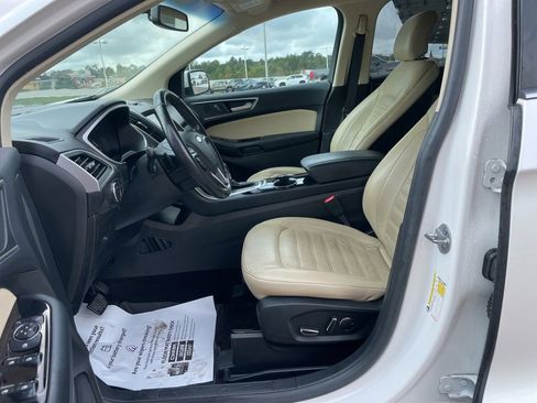 Used 2017 Ford Edge SEL w/ Equipment Group 201A image 12