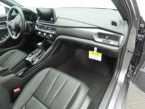 Used 2025 Acura Integra A-Spec image 19