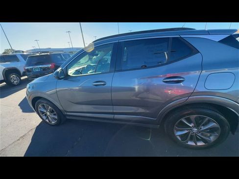 Certified 2021 Buick Encore GX Essence w/ Advanced Technology Package image 6