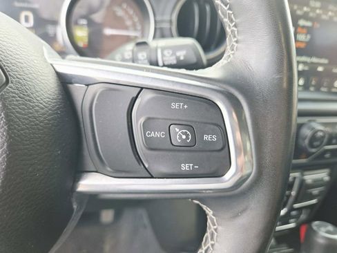 Used 2023 Jeep Wrangler Unlimited Sahara w/ Cold Weather Group image 27