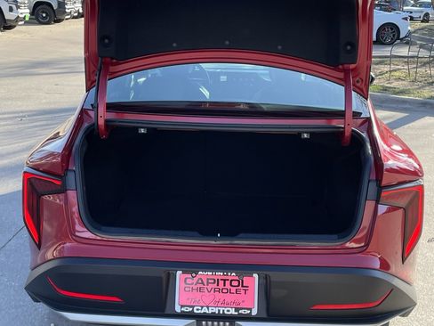 Used 2025 Kia K4 EX image 23