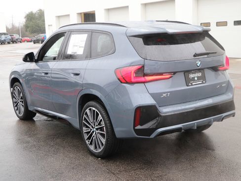 Used 2024 BMW X1 xDrive28i w/ M Sport Package image 13