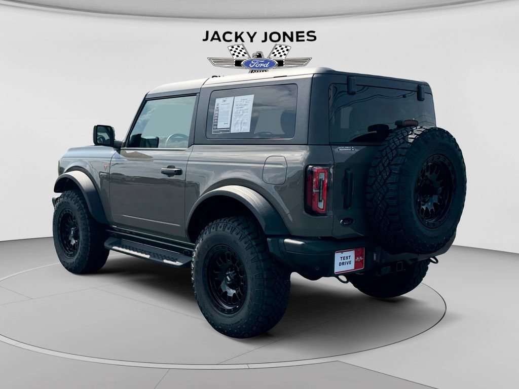 Used 2025 Ford Bronco Badlands w/ Sasquatch Package AWD/4WD image 3