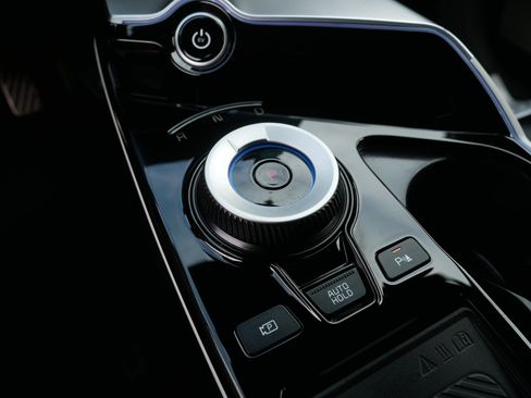 Certified 2023 Kia EV6 GT-Line AWD/4WD image 24