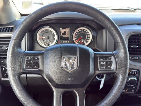 Used 2019 RAM 1500 Express w/ Express Value Package AWD/4WD image 16
