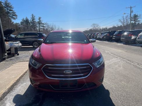 Used 2015 Ford Taurus Limited image 2