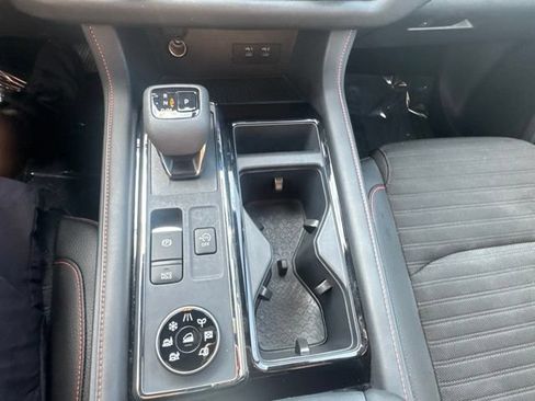 Used 2026 Nissan Pathfinder Rock Creek AWD/4WD image 26