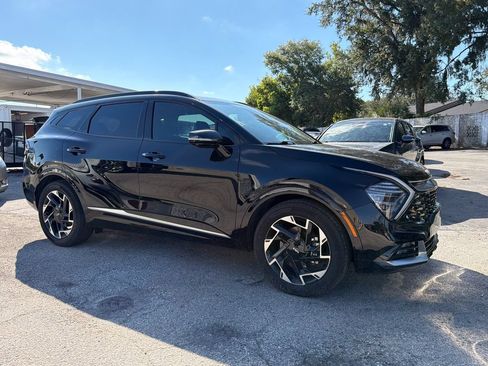 Certified 2025 Kia Sportage SX FWD image 1
