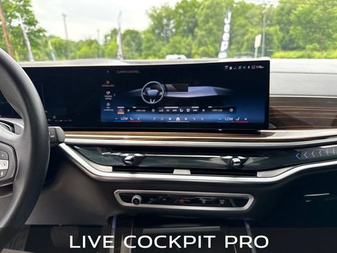 Used 2026 BMW X5 xDrive40i AWD/4WD image 17