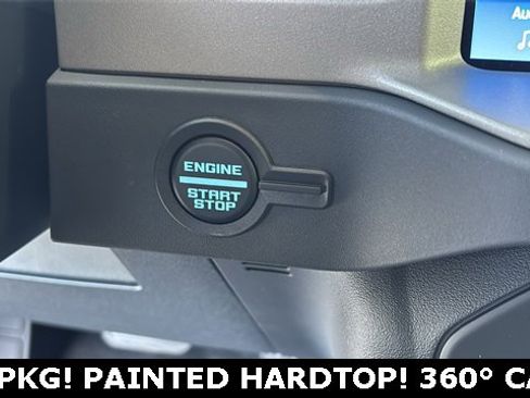 New 2025 Ford Bronco Outer Banks image 8