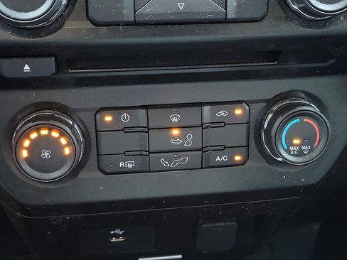 Used 2018 Ford F150 XLT w/ Equipment Group 301A Mid AWD/4WD image 15