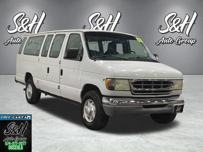 Used 2002 Ford E-350 and Econoline 350 Club Wagon