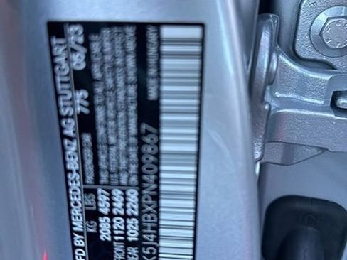 Used 2023 Mercedes-Benz CLA 250 4MATIC image 22