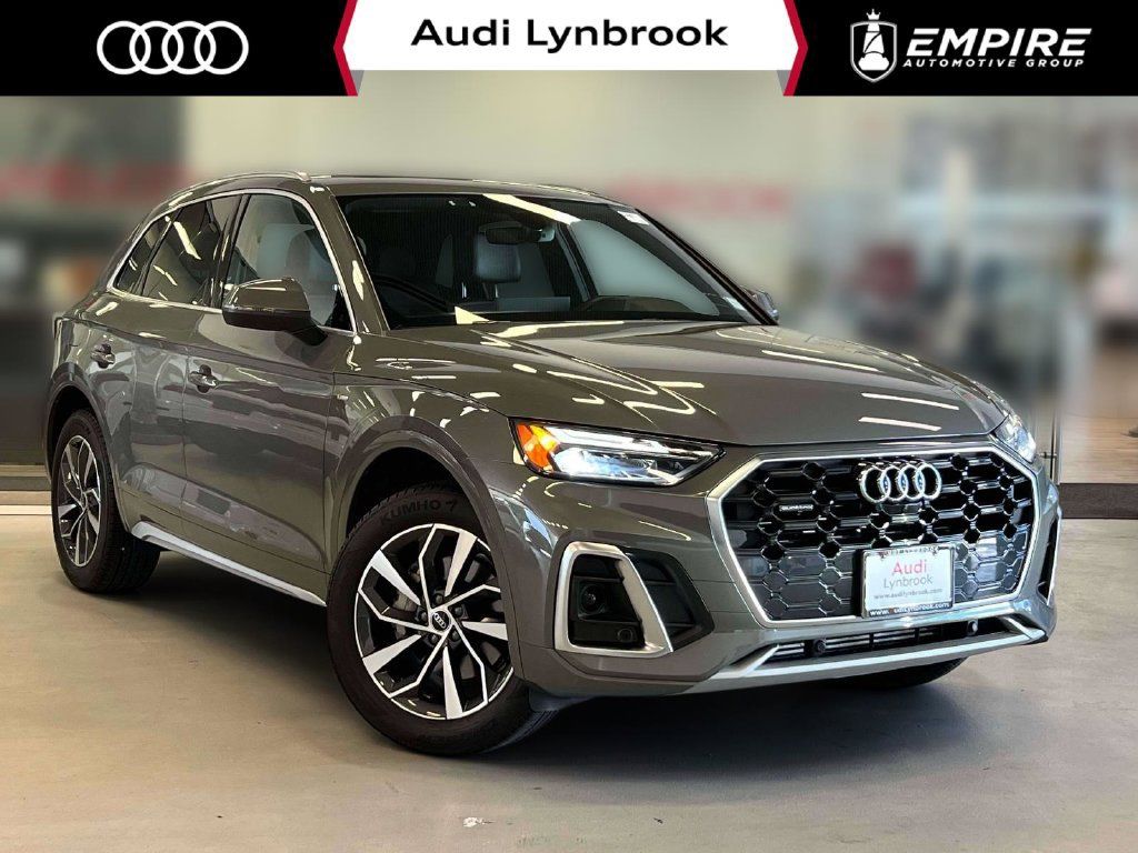 Used 2023 Audi Q5 2.0T Premium Plus w/ Premium Plus Package AWD/4WD image 1