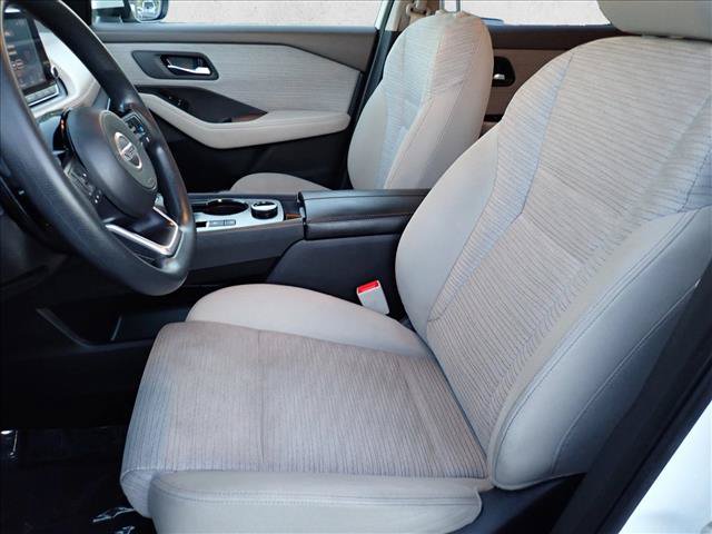 Used 2021 Nissan Rogue SV AWD/4WD image 12
