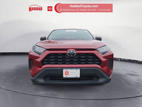 Certified 2022 Toyota RAV4 LE image 8