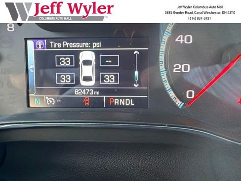 Used 2018 Chevrolet Cruze LT w/ Sun And Sound Package FWD image 1