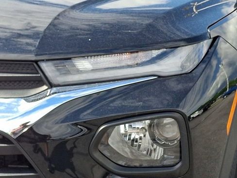 Used 2022 Chevrolet TrailBlazer LS FWD image 12