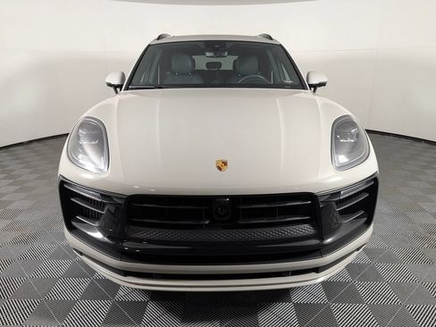 Certified 2025 Porsche Macan GTS AWD/4WD image 10
