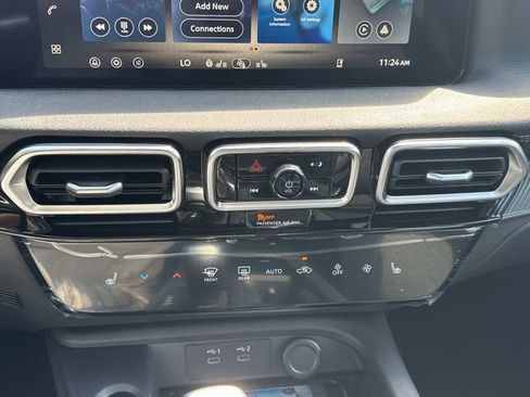 New 2027 Nissan Sentra SV w/ SV Convenience Package FWD image 28