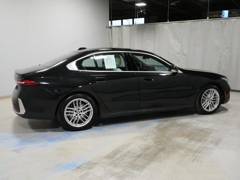 Certified 2025 BMW 530i xDrive 530i xDrive image 16