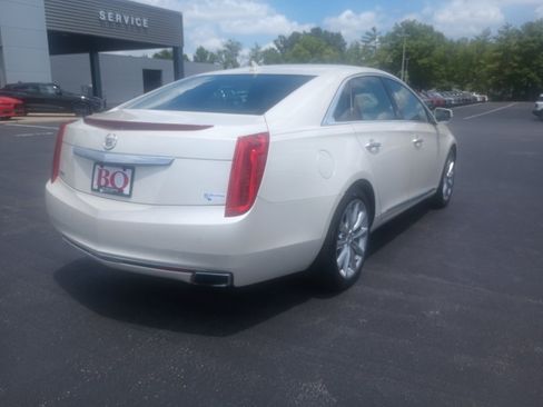 Used 2014 Cadillac XTS Luxury w/ Driver Awareness Package FWD image 9