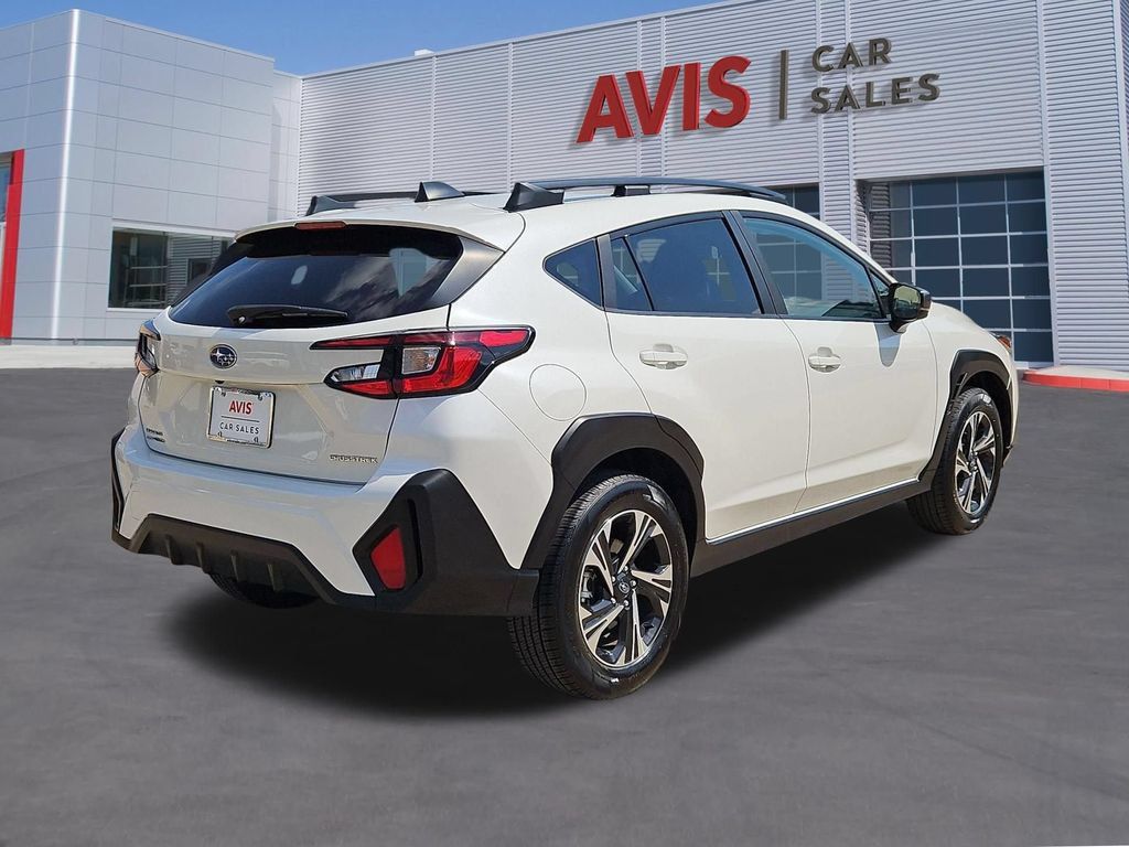 Used 2025 Subaru Crosstrek 2.5i Premium AWD/4WD image 6