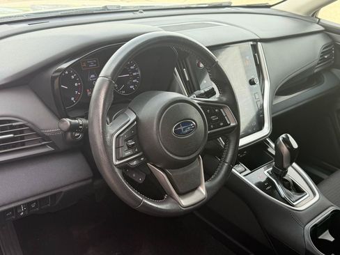 Used 2022 Subaru Outback Premium AWD/4WD image 10