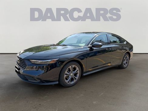 Used 2023 Honda Accord EX image 2