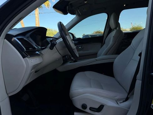 Used 2016 Volvo XC90 T6 Momentum w/ Momentum Plus Package image 42