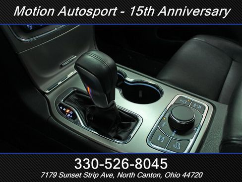 Used 2017 Jeep Grand Cherokee Summit AWD/4WD image 21