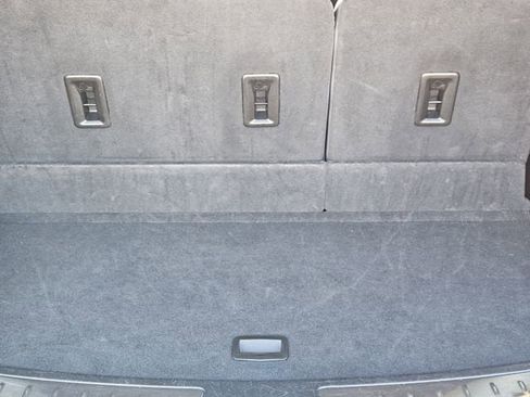 Used 2024 Buick Enclave Premium image 32