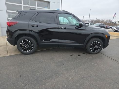 Certified 2023 Chevrolet TrailBlazer LT w/ Convenience Package image 8