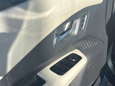 Certified 2024 Nissan Ariya FWD image 24