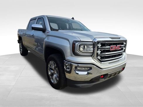 Used 2017 GMC Sierra 1500 SLT w/ SLT Premium Package image 10