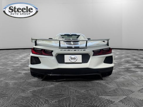 Used 2024 Chevrolet Corvette Stingray Preferred Conv w/ 2LT RWD image 4