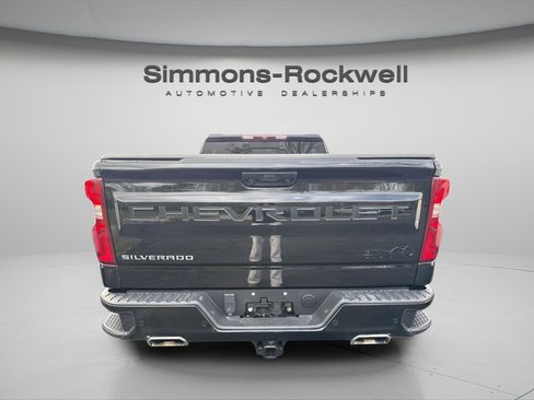 Used 2023 Chevrolet Silverado 1500 High Country AWD/4WD image 3