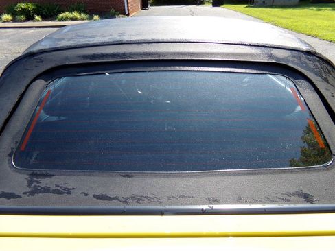 Used 2004 Toyota MR2 image 8