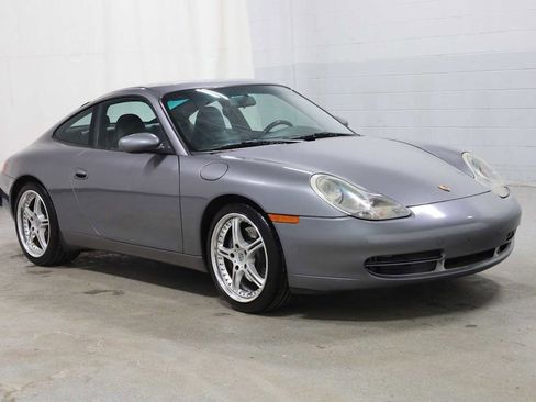 Used 2001 Porsche 911 Carrera image 13