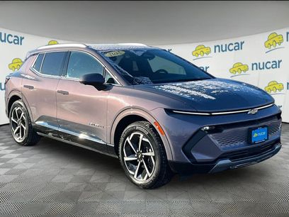 Used 2025 Chevrolet Equinox EV LT w/ Convenience Package