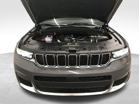 New 2025 Jeep Grand Cherokee L Limited image 45