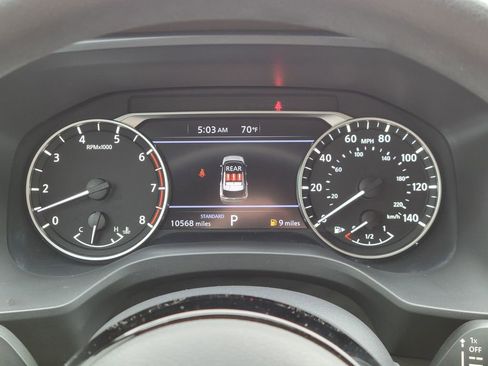 Used 2023 Nissan Rogue SV image 32