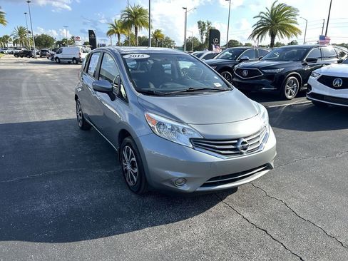 Used 2015 Nissan Versa Note S FWD image 12